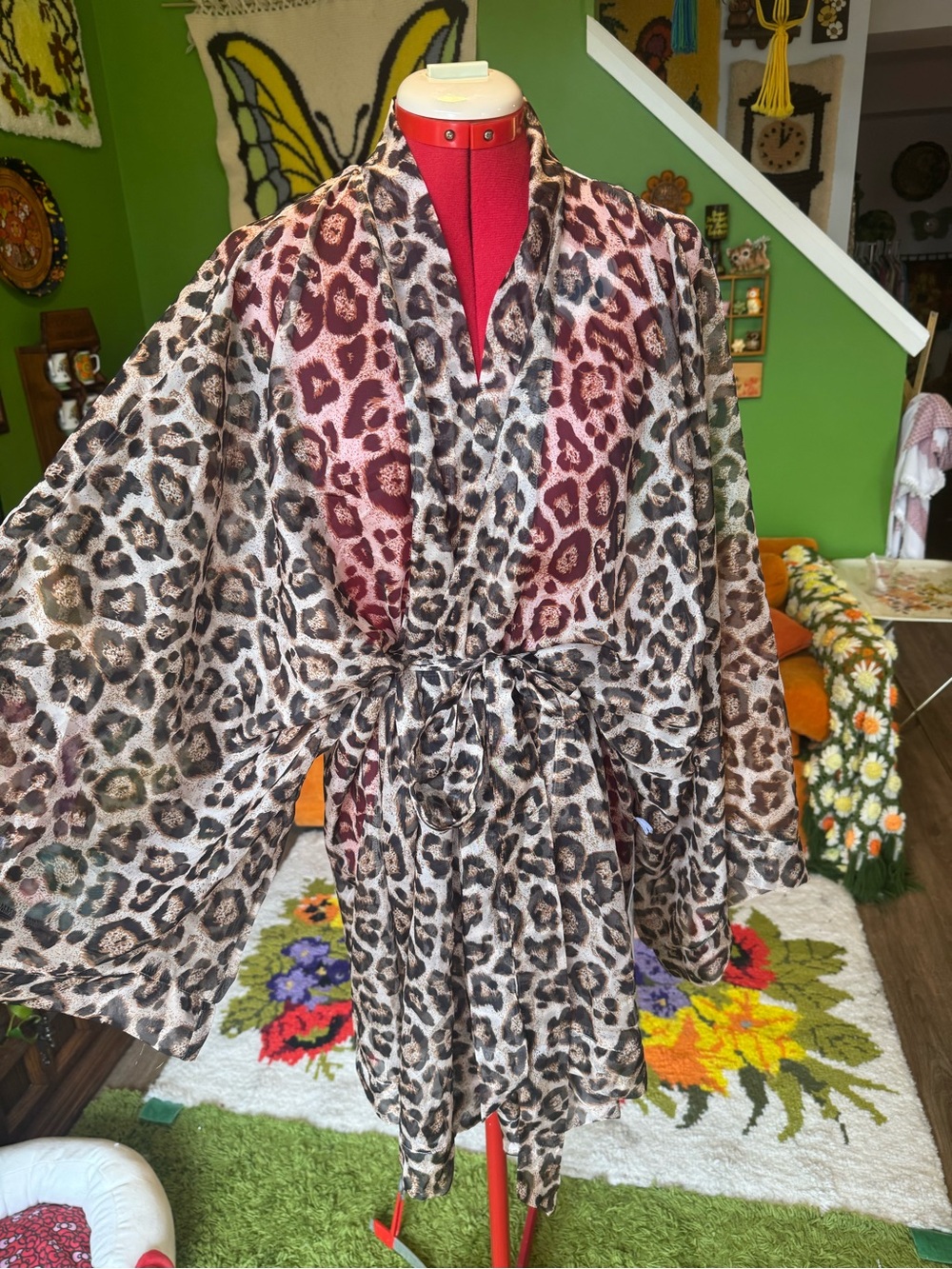 Unique Vintage Leopard Print Kimono Robe in Brown and Black